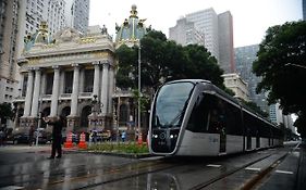 Apartamento ao lado do metro da Cinelândia e Consulado Americano